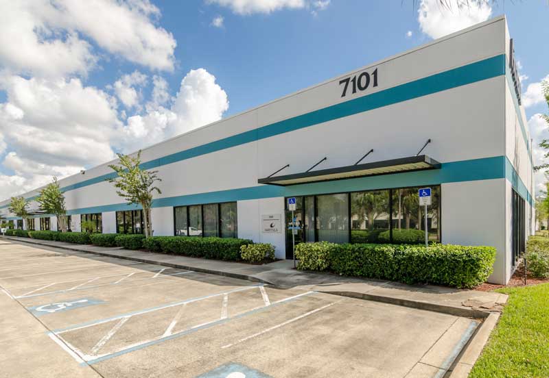 Multi-tenant commercial property with multiple business entrances